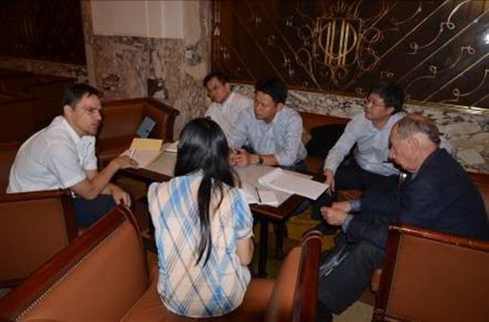 参加“国际工业生物技术协作联盟成员讨论会” 讨论和制定广西科学院2014-2015年的工作计划